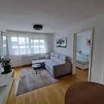 Apartman Malmar One